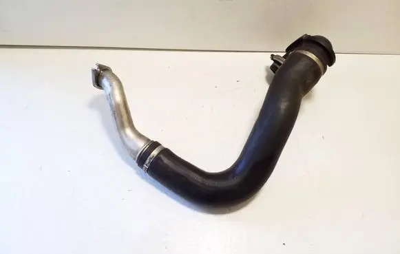 Opel Insignia A Intercooler hose/pipe 13220164
