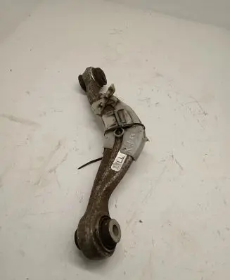 BMW 5 G30 G31 Rear upper control arm/wishbone 6869993