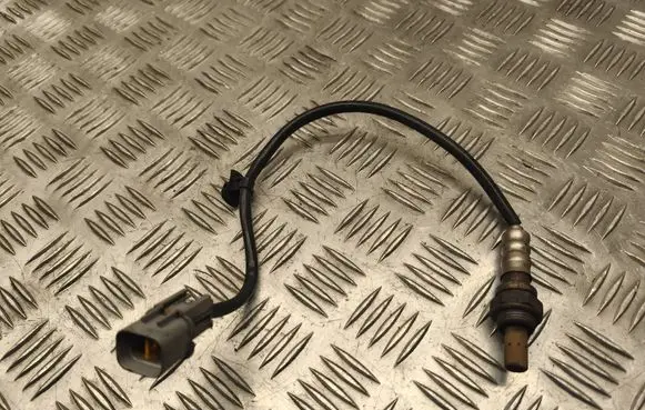 Hyundai Tucson JM Lambda probe sensor 3921037533