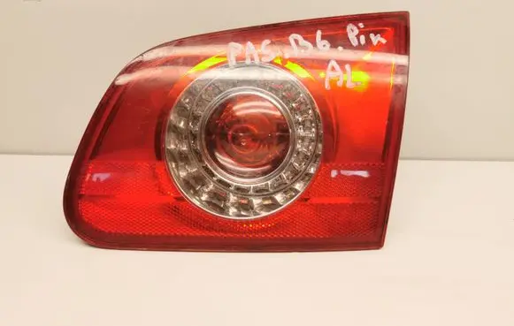 Volkswagen PASSAT B6 Tailgate rear/tail lights 272002