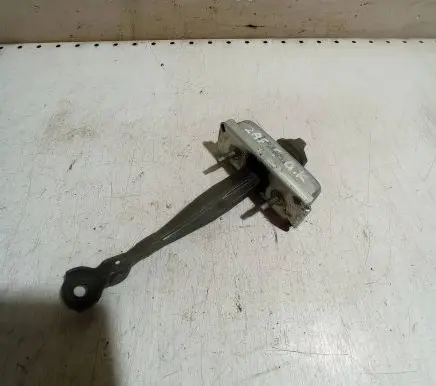 Opel Zafira C Rear door check strap stopper 20778752