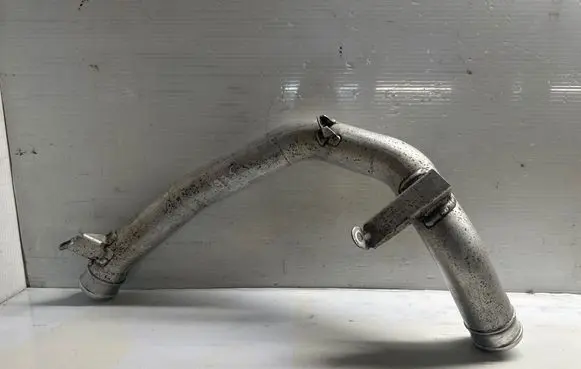 Volvo XC60 Intercooler hose/pipe 31370489