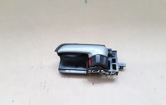 Suzuki SX4 Rear door interior handle NOCODE