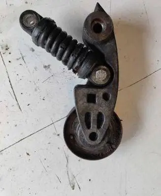 Audi A8 S8 D3 4E Generator/alternator belt tensioner 079903133
