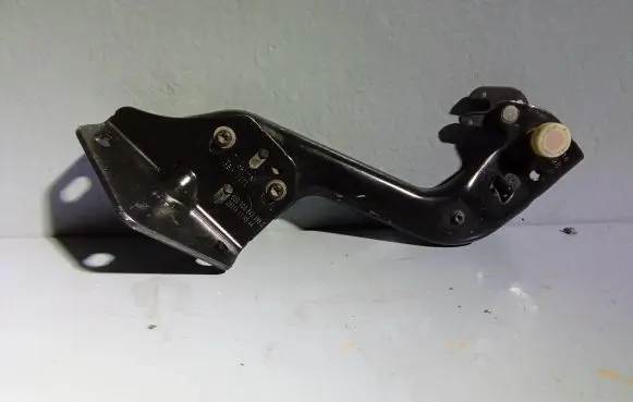 Volkswagen Crafter Sliding door lower roller guide/hinge 7C0843398C 23114114944 GKKS355M0