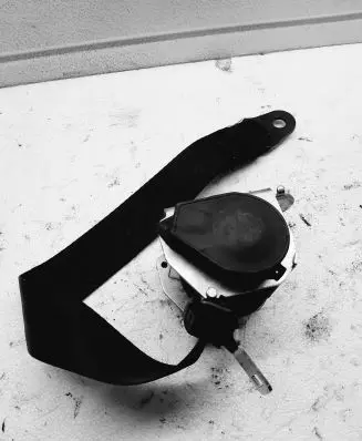 Peugeot 407 Middle seatbelt (rear) 96440739XX