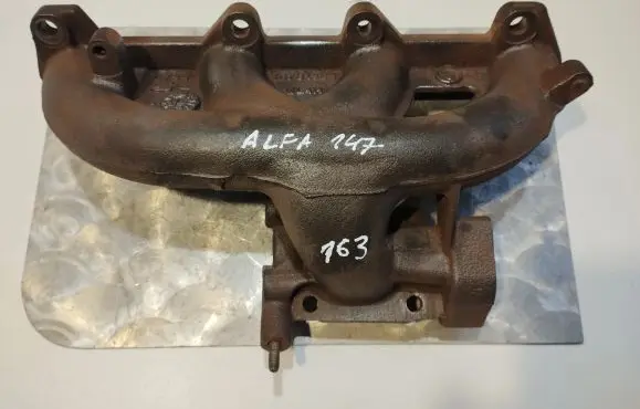 Alfa Romeo 147 Exhaust manifold 46791354