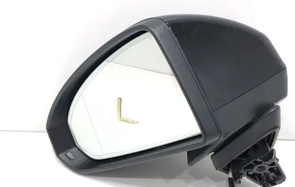 Audi TT TTS RS Mk3 8S Front door electric wing mirror