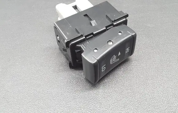 Nissan Pulsar Seat heating switch 14520MD