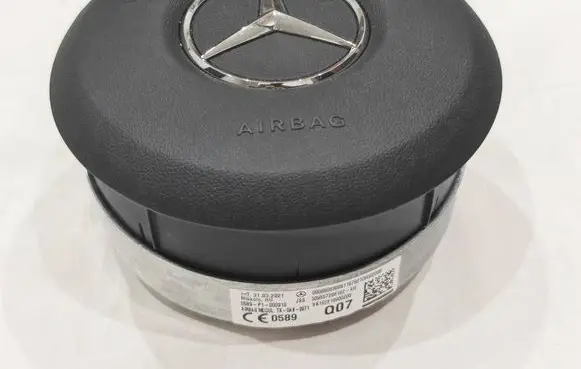 Mercedes-Benz GLA H247 Steering wheel airbag 3103202 00086083009 309557298162