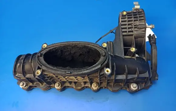 Mercedes-Benz E W212 Intake manifold A6510900037