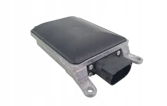 Audi A3 S3 8V Blind spot module 5Q0907568A