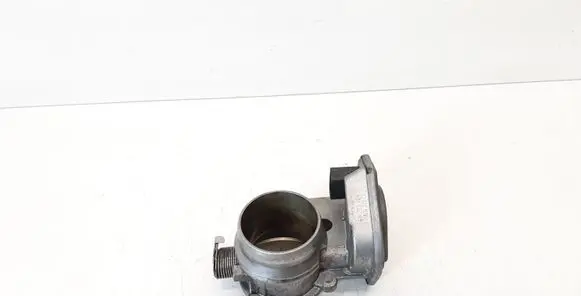BMW 5 E60 E61 Throttle valve 780437301 B82031129