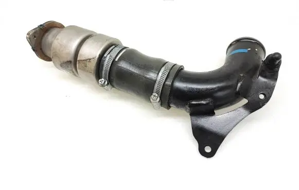 Volvo V40 Air intake hose/pipe 96777358080 330813 D1204A
