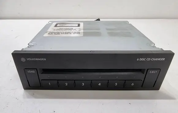 Volkswagen PASSAT B6 CD/DVD changer 3C0035110 VWZ3Z8E0816840 VWZ3Z8E9016640