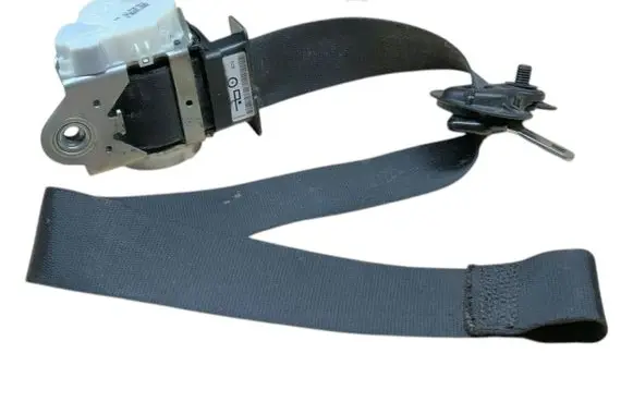 BMW 1 E81 E87 Front seatbelt 34003268D S22997304