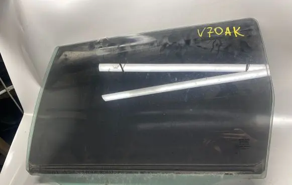Volvo V70 Rear door window glass 43R001105 DOT57M20AS2