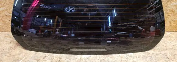 Opel Zafira A Rear windscreen/windshield window