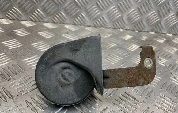 Volvo V70 Horn signal 0055306