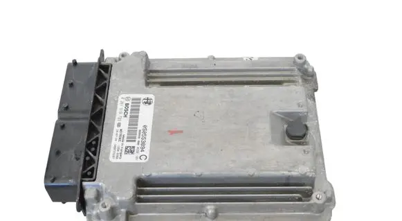 Alfa Romeo Stelvio Engine control unit/module 0261S19723 050553894