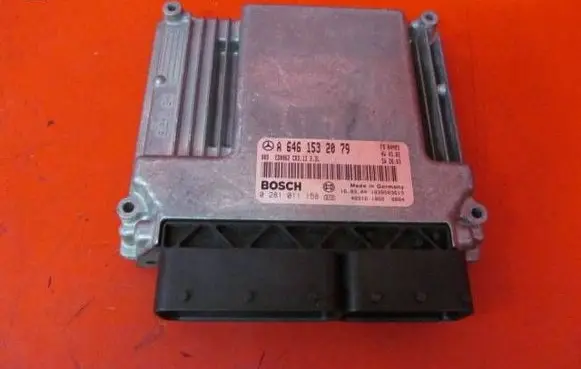 Mercedes-Benz E W211 Engine control unit/module A6461532079 0281011158