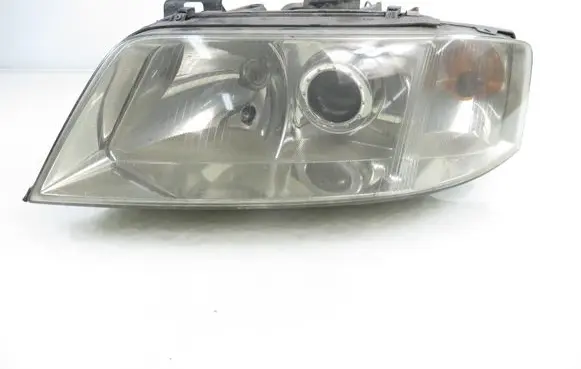 Audi A6 S6 C5 4B Headlight/headlamp