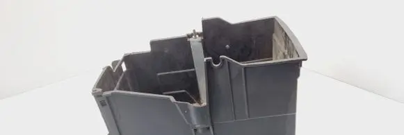 Ford Focus Battery box tray 4M5110723BC
