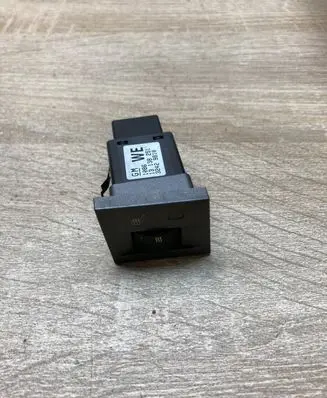 Opel Vectra C Seat heating switch 13138251