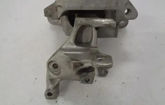 Peugeot 307 Engine mount vacuum valve 