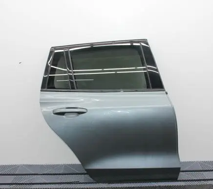 Rear door