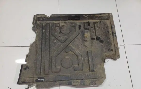 Mercedes-Benz A W168 Engine splash shield/under tray A1666100538
