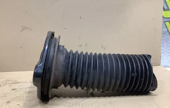 Mercedes-Benz Vito Viano W447 Front upper strut mount A6393230720