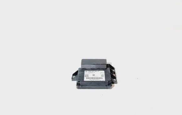 Audi Q3 8U Hand brake control module 3AA907801H 3AA907801 18491001A