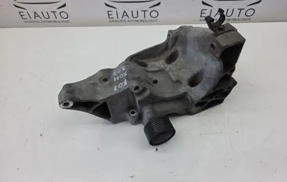 BMW 5 GT F07 Generator/alternator bracket 7802639