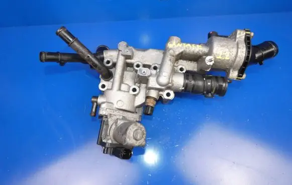 Hyundai Santa Fe EGR valve 284102F000 13J311453