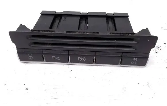 Traction control (ASR) switch