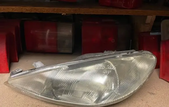 Peugeot 206 Headlight/headlamp 085501120 085501120L