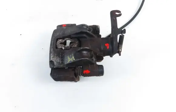Iveco Daily 35.8 - 9 Rear brake caliper 