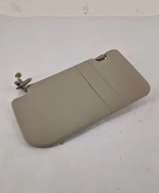 Nissan X-Trail T32 Sun visor 