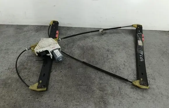 Audi A6 S6 C6 4F Front door window regulator with motor 