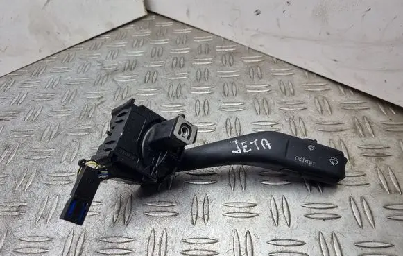 Volkswagen Jetta V Wiper control stalk 1K0953519C