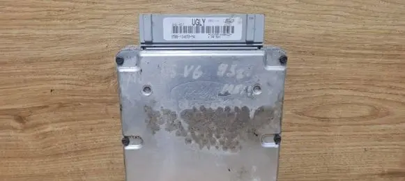 Ford Mondeo MK I Engine control unit/module 95BB12A650MA