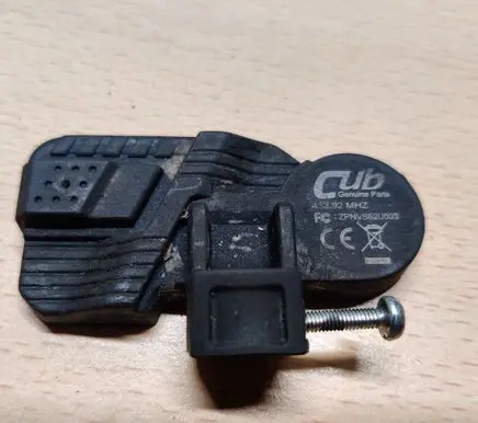 BMW 2 F45 Tire pressure sensor ZPNVS62U003