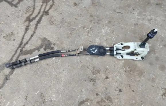Toyota Urban Cruiser (XP110) Gear shifter/selector