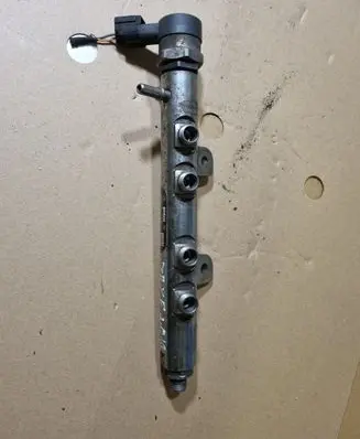 Jaguar XF Fuel main line pipe 9X2Q9D280EA 007090212762