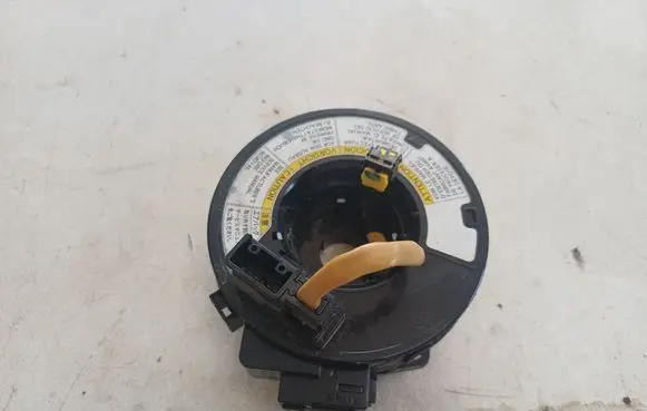 Suzuki Swift I Airbag slip ring squib (SRS ring)