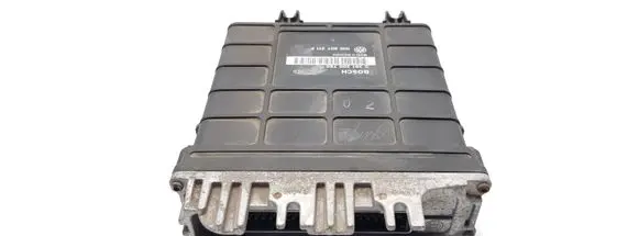 Volkswagen Golf III Engine control unit/module 1H0907311F 0261200760