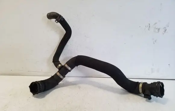 Audi A6 S6 C6 4F Engine coolant pipe/hose 4F0121049E