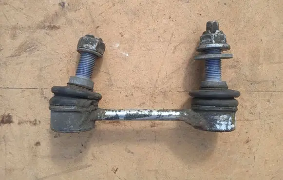 Rear anti-roll bar/stabilizer link
