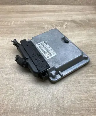 Opel Zafira A Engine control unit/module ECU 24417169 0281010268